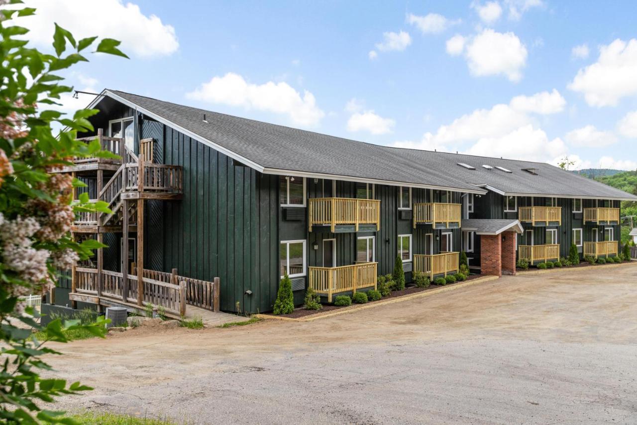 The Lodge At Mount Snow West Dover Exterior photo