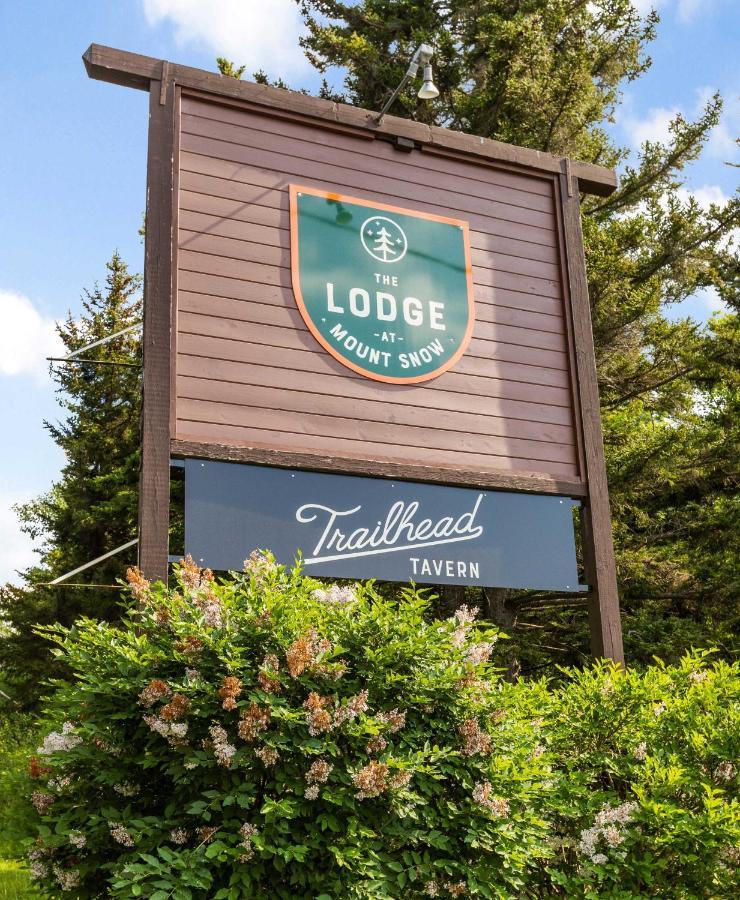 The Lodge At Mount Snow West Dover Exterior photo